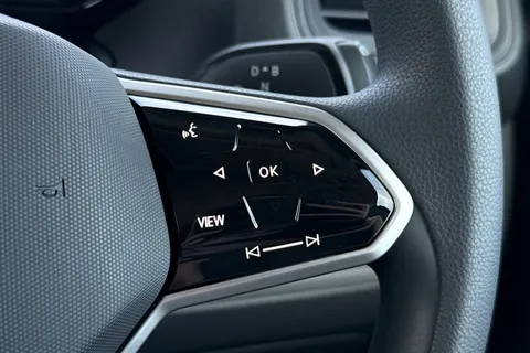 DE26NRK Volkswagen ID. Buzz Cargo Commerce SWB 286 PS 77 kWh - Delivery Mileage Thumbnail #42