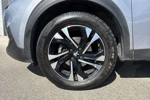 EK23GPJ PEUGEOT 2008 1.2 PureTech GT EAT Euro 6 (s/s) 5dr Thumbnail #14