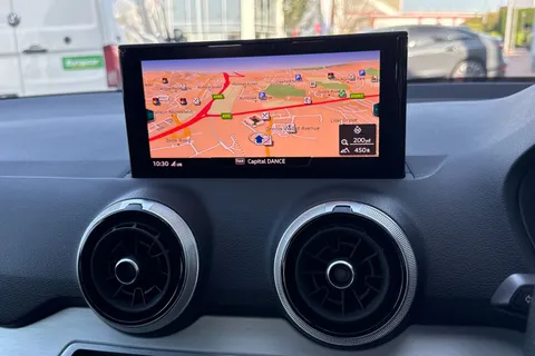 17 of 66 for Audi Q2 S line 35 TFSI 150 PS 6-speed