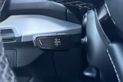 44 of 66 for Audi Q2 S line 35 TFSI 150 PS 6-speed