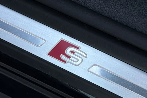 47 of 66 for Audi Q2 S line 35 TFSI 150 PS 6-speed