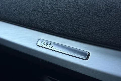 59 of 66 for Audi Q2 S line 35 TFSI 150 PS 6-speed