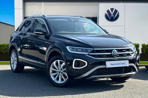 GD25OVZ Volkswagen T-Roc 1.5 TSI Style 5dr Thumbnail #2