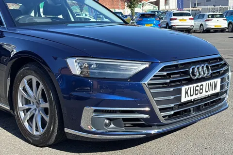 KU68UNW Audi A8 3.0 TDI V6 50 Tiptronic quattro Euro 6 (s/s) 4dr Thumbnail #9