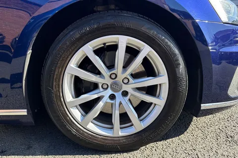 KU68UNW Audi A8 3.0 TDI V6 50 Tiptronic quattro Euro 6 (s/s) 4dr Thumbnail #12