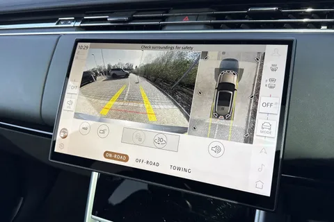 KO73RFL Land Rover Range Rover 3.0 D300 HSE 5dr Thumbnail #14