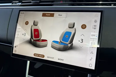 KO73RFL Land Rover Range Rover 3.0 D300 HSE 5dr Thumbnail #24