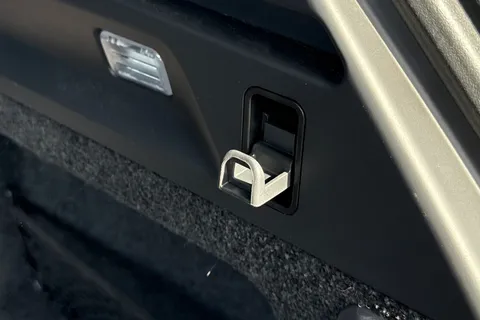 KO73RFL Land Rover Range Rover 3.0 D300 HSE 5dr Thumbnail #29