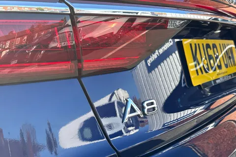 KU68UNW Audi A8 3.0 TDI V6 50 Tiptronic quattro Euro 6 (s/s) 4dr Thumbnail #29