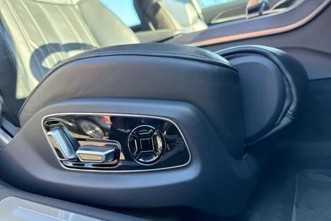 KU68UNW Audi A8 3.0 TDI V6 50 Tiptronic quattro Euro 6 (s/s) 4dr Thumbnail #33