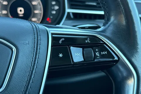 KU68UNW Audi A8 3.0 TDI V6 50 Tiptronic quattro Euro 6 (s/s) 4dr Thumbnail #40