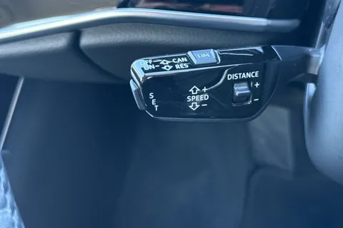 KU68UNW Audi A8 3.0 TDI V6 50 Tiptronic quattro Euro 6 (s/s) 4dr Thumbnail #43