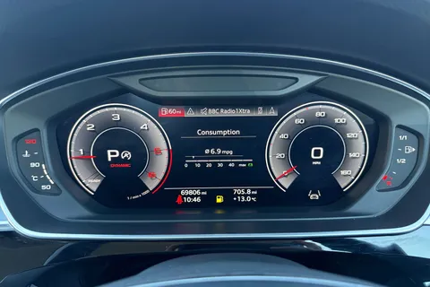 KU68UNW Audi A8 3.0 TDI V6 50 Tiptronic quattro Euro 6 (s/s) 4dr Thumbnail #45