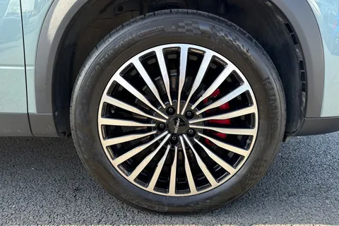 YF74VBN Jaecoo 7 1.5T SHS Luxury 5dr Auto Thumbnail #13