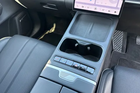 YF74VBN Jaecoo 7 1.5T SHS Luxury 5dr Auto Thumbnail #23