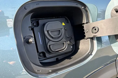 YF74VBN Jaecoo 7 1.5T SHS Luxury 5dr Auto Thumbnail #31