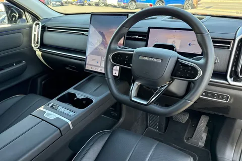 YF74VBN Jaecoo 7 1.5T SHS Luxury 5dr Auto Thumbnail #35