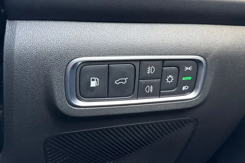 YF74VBN Jaecoo 7 1.5T SHS Luxury 5dr Auto Thumbnail #40