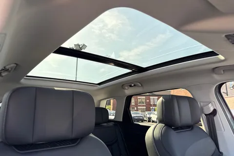 YF74VBN Jaecoo 7 1.5T SHS Luxury 5dr Auto Thumbnail #51