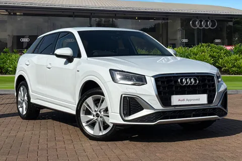 DA25ODH Audi Q2 S line 35 TFSI 150 PS 6-speed Thumbnail #2