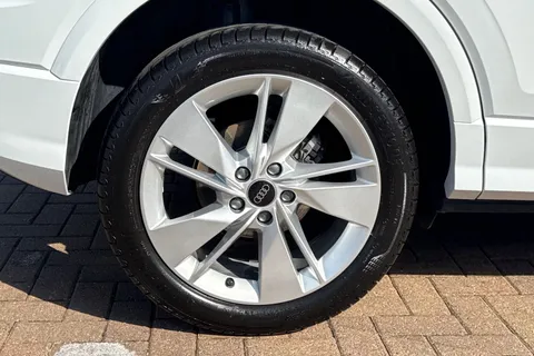 DA25ODH Audi Q2 S line 35 TFSI 150 PS 6-speed Thumbnail #10