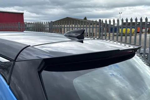 PE69XEA Vauxhall Grandland X 1.2 Turbo Elite Nav Euro 6 (s/s) 5dr Thumbnail #27