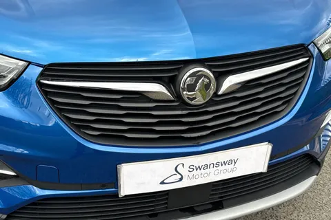 PE69XEA Vauxhall Grandland X 1.2 Turbo Elite Nav Euro 6 (s/s) 5dr Thumbnail #42