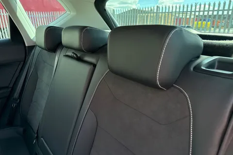 DG23EHX SEAT Ateca 2.0 TDI XPERIENCE DSG Euro 6 (s/s) 5dr Thumbnail #20