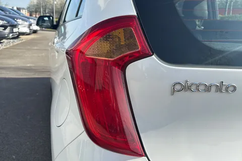 YM16TKC Kia Picanto 1.0 65 1 5dr Thumbnail #7