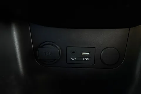 YM16TKC Kia Picanto 1.0 65 1 5dr Thumbnail #38