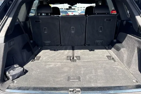 GY72ARU Audi Q7 Black Edition 55 TFSI quattro 340 PS tiptronic Thumbnail #7