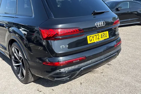 GY72ARU Audi Q7 Black Edition 55 TFSI quattro 340 PS tiptronic Thumbnail #8