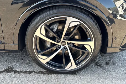 GY72ARU Audi Q7 Black Edition 55 TFSI quattro 340 PS tiptronic Thumbnail #11