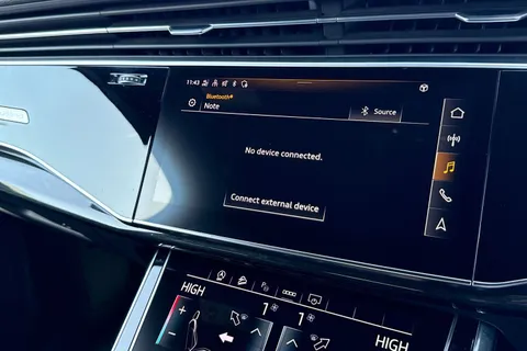 36 of 54 for Audi Q7 Black Edition 55 TFSI quattro 340 PS tiptronic