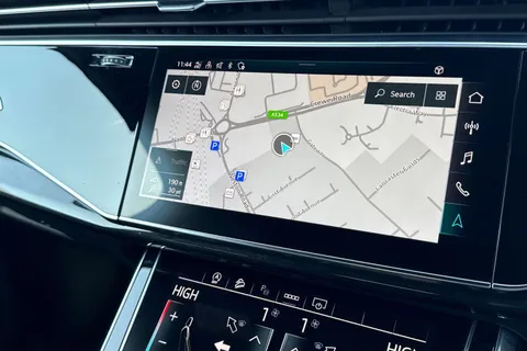 39 of 54 for Audi Q7 Black Edition 55 TFSI quattro 340 PS tiptronic