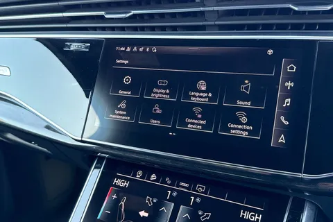 46 of 54 for Audi Q7 Black Edition 55 TFSI quattro 340 PS tiptronic