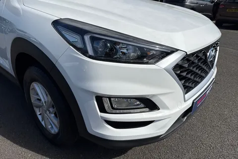 EJ19ZSN Hyundai Tucson 1.6 GDi S Connect SUV 5dr Petrol Manual Euro 6 (s/s) (132 ps) Thumbnail #26