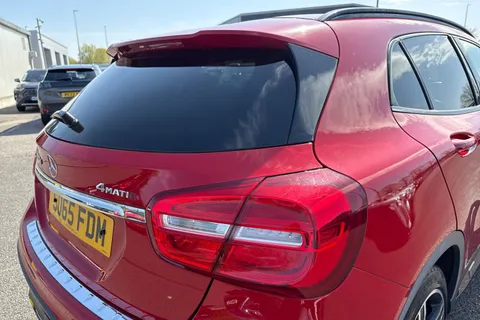 32 of 67 for Mercedes-Benz Gla 2.1 GLA220d AMG Line (Premium) 7G-DCT 4MATIC Euro 6 (s/s) 5dr