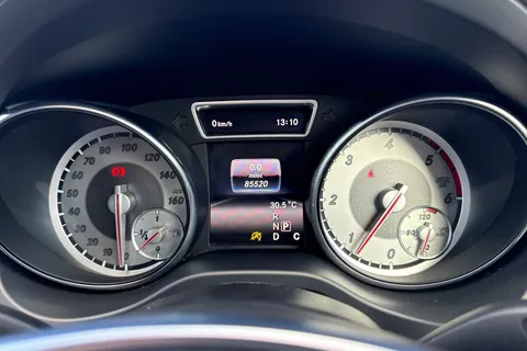 38 of 67 for Mercedes-Benz Gla 2.1 GLA220d AMG Line (Premium) 7G-DCT 4MATIC Euro 6 (s/s) 5dr