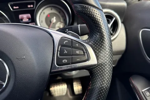 40 of 67 for Mercedes-Benz Gla 2.1 GLA220d AMG Line (Premium) 7G-DCT 4MATIC Euro 6 (s/s) 5dr