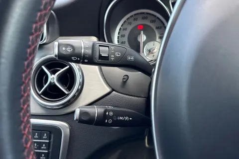 41 of 67 for Mercedes-Benz Gla 2.1 GLA220d AMG Line (Premium) 7G-DCT 4MATIC Euro 6 (s/s) 5dr