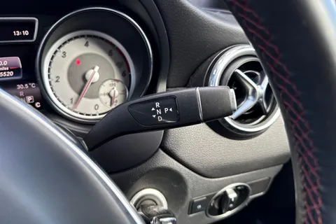 42 of 67 for Mercedes-Benz Gla 2.1 GLA220d AMG Line (Premium) 7G-DCT 4MATIC Euro 6 (s/s) 5dr