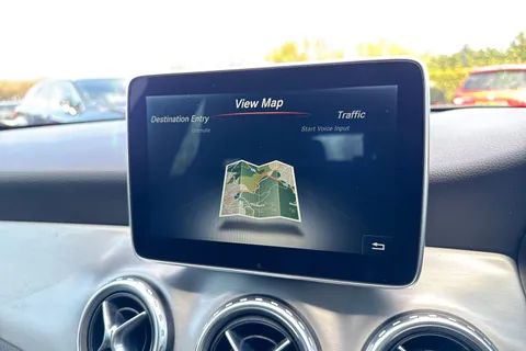 46 of 67 for Mercedes-Benz Gla 2.1 GLA220d AMG Line (Premium) 7G-DCT 4MATIC Euro 6 (s/s) 5dr