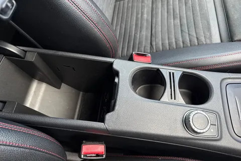 60 of 67 for Mercedes-Benz Gla 2.1 GLA220d AMG Line (Premium) 7G-DCT 4MATIC Euro 6 (s/s) 5dr