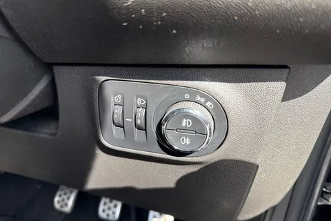 CE16PUX Vauxhall Corsa 1.4i ecoFLEX Limited Edition Euro 6 3dr Thumbnail #29