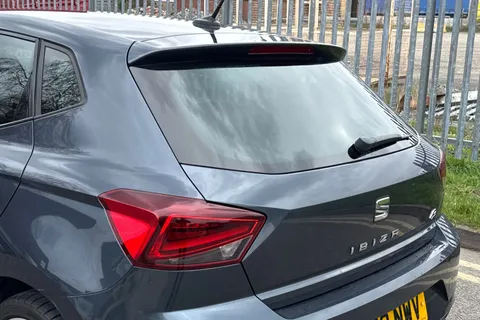 NL70NWV SEAT Ibiza 1.0 TSI FR Sport Euro 6 (s/s) 5dr Thumbnail #9