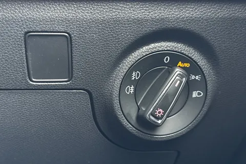 NL70NWV SEAT Ibiza 1.0 TSI FR Sport Euro 6 (s/s) 5dr Thumbnail #34