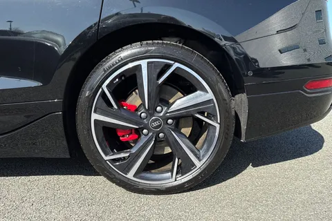  Audi A6 E-Tron Sportback 100kWh Edition 1 Auto quattro 5dr Thumbnail #12