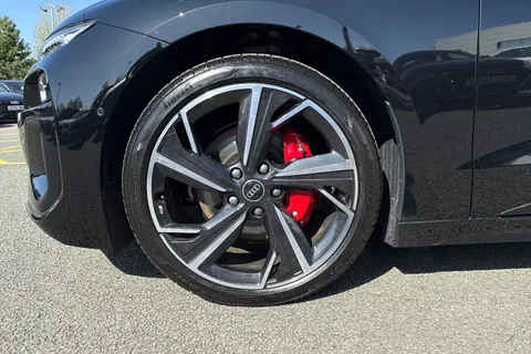  Audi A6 E-Tron Sportback 100kWh Edition 1 Auto quattro 5dr Thumbnail #13