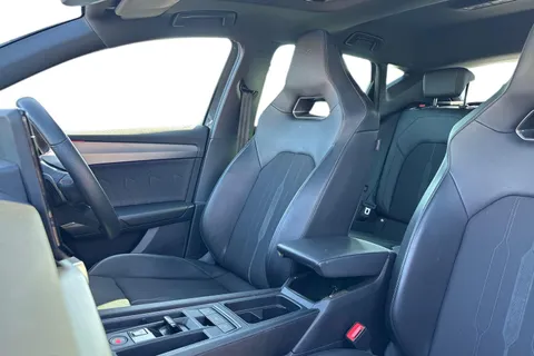 11 of 51 for CUPRA Leon 1.4 eHybrid 12.8kWh VZ2 Design Edition DSG Euro 6 (s/s) 5dr